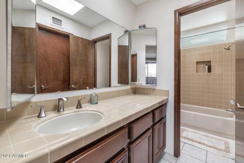 1126 E Tapatio Dr, Phoenix, AZ 85020 photo 21