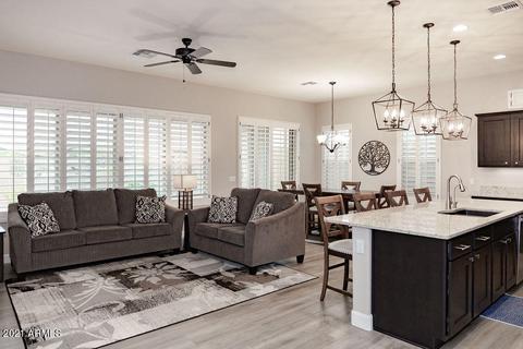 2120 N Red Clf, Mesa, AZ 85207 photo 2