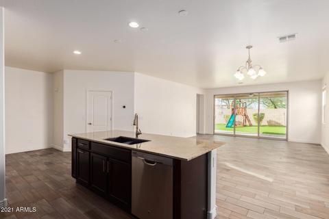 4048 S Mcminn Dr, Gilbert, AZ 85297 photo 14