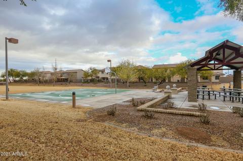 3887 E Sante Fe Ln, Gilbert, AZ 85297 photo 10