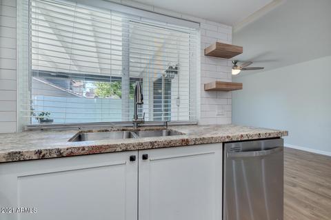 11802 N 32nd Pl, Phoenix, AZ 85028 photo 15