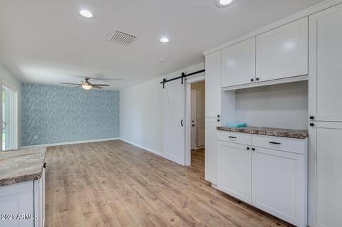 11802 N 32nd Pl, Phoenix, AZ 85028 photo 9