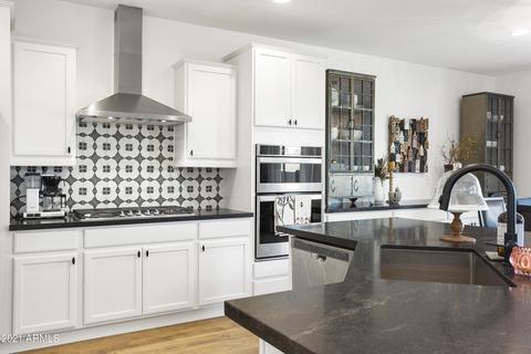 22014 N 28th Pl, Phoenix, AZ 85050 photo 5