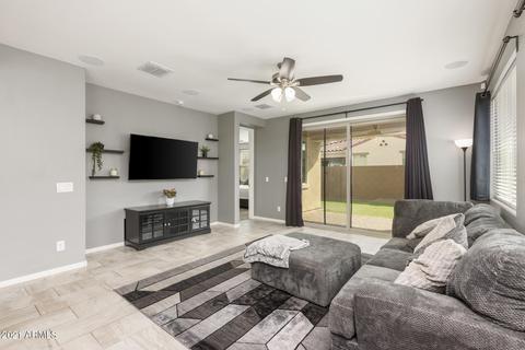 10549 E Durant Dr, Mesa, AZ 85212 photo 3