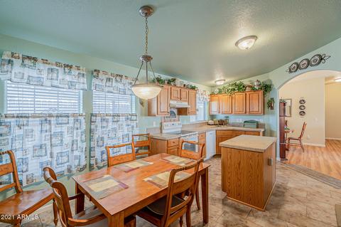 2809 W Cactus Wren St, Apache Junction, AZ 85120 photo 11