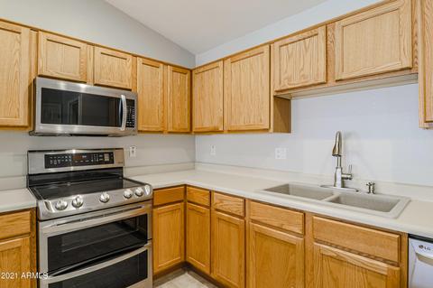 8638 E Osage Cir, Mesa, AZ 85212 photo 14