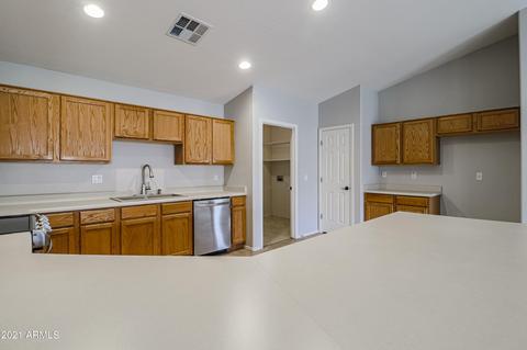 8638 E Osage Cir, Mesa, AZ 85212 photo 11