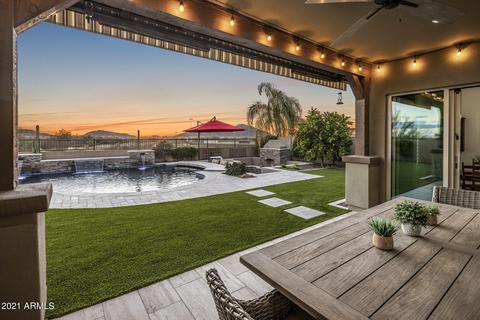 3133 E Half Hitch Pl, Phoenix, AZ 85050 photo 3