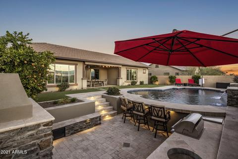 3133 E Half Hitch Pl, Phoenix, AZ 85050 photo 2