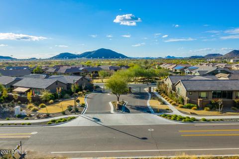 3133 E Half Hitch Pl, Phoenix, AZ 85050 photo 8