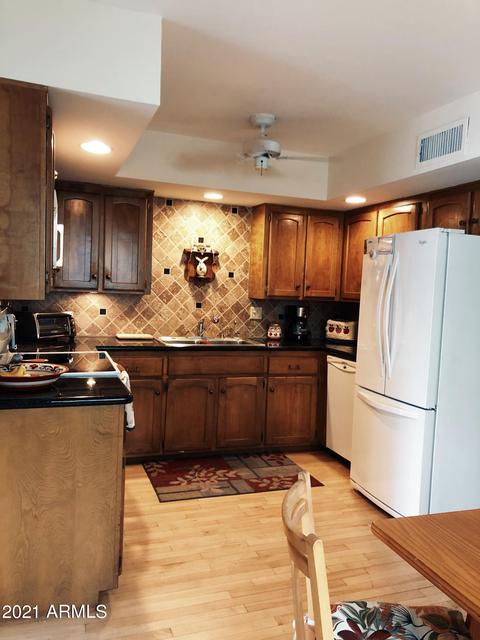 905 E Laguna Dr, Tempe, AZ 85282 photo 8