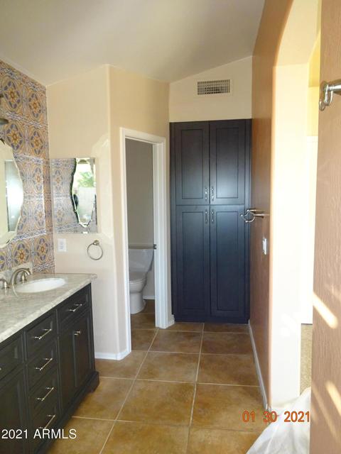 2129 E Rosemonte Dr, Phoenix, AZ 85024 photo 8