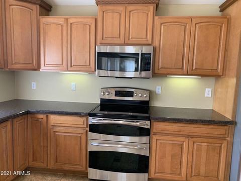627 W Jasper Dr, Gilbert, AZ 85233 photo 2