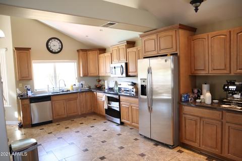 627 W Jasper Dr, Gilbert, AZ 85233 photo 9