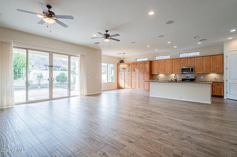 2131 E Desert Dr, Phoenix, AZ 85042 photo 4