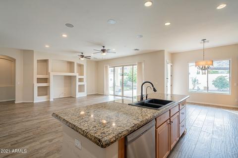 2131 E Desert Dr, Phoenix, AZ 85042 photo 56