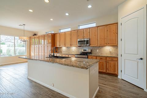 2131 E Desert Dr, Phoenix, AZ 85042 photo 5