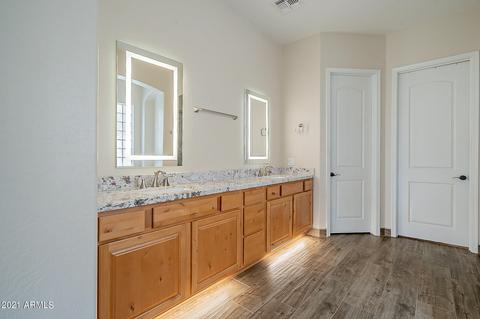2131 E Desert Dr, Phoenix, AZ 85042 photo 11