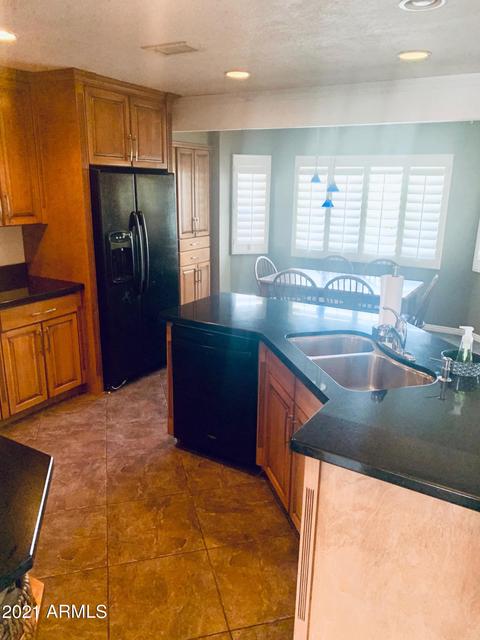 2832 E Claire Dr, Phoenix, AZ 85032 photo 18