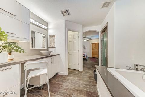 1086 E Bart St, Gilbert, AZ 85295 photo 3