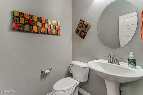 3436 E Indigo St, Gilbert, AZ 85298 photo 9