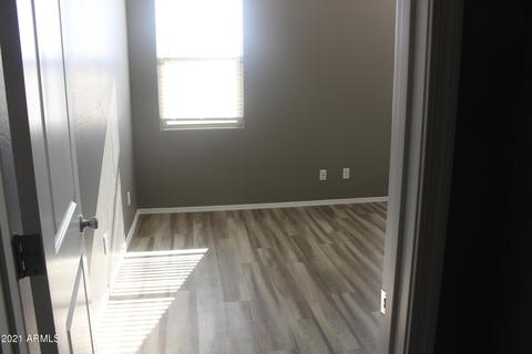 1811 E Grove St, Phoenix, AZ 85040 photo 11