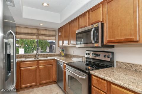 3235 E Camelback Rd #223, Phoenix, AZ 85018 photo 3