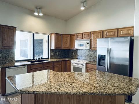 76 E Yvonne Ln, Tempe, AZ 85284 photo 3