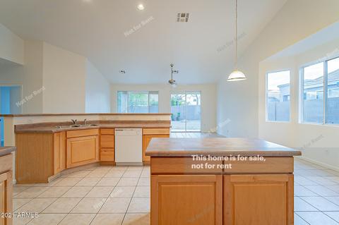 157 E Constitution Ct, Gilbert, AZ 85296 photo 10