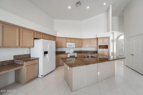 890 W Laredo Ave, Gilbert, AZ 85233 photo 12