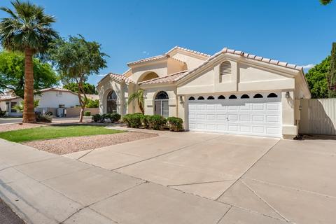 890 W Laredo Ave, Gilbert, AZ 85233 photo 3