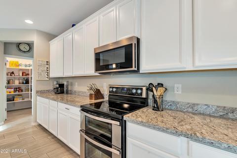 2311 E Branham Ln, Phoenix, AZ 85042 photo 19