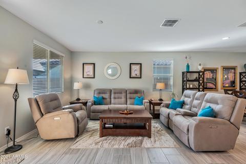 2311 E Branham Ln, Phoenix, AZ 85042 photo 2