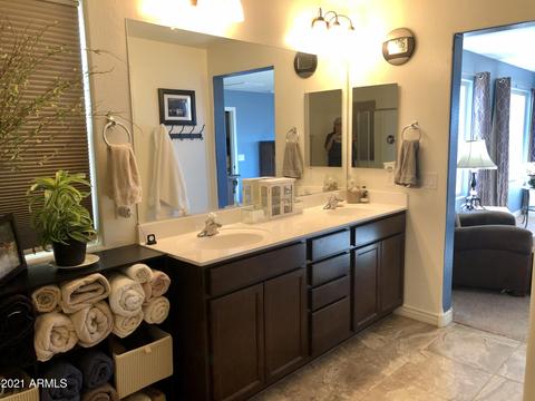 2745 E Gillcrest Rd, Gilbert, AZ 85298 photo 12
