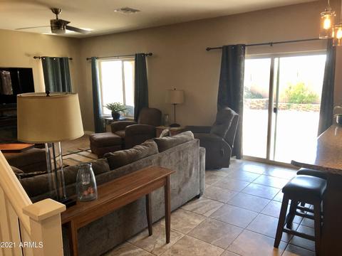 2745 E Gillcrest Rd, Gilbert, AZ 85298 photo 6
