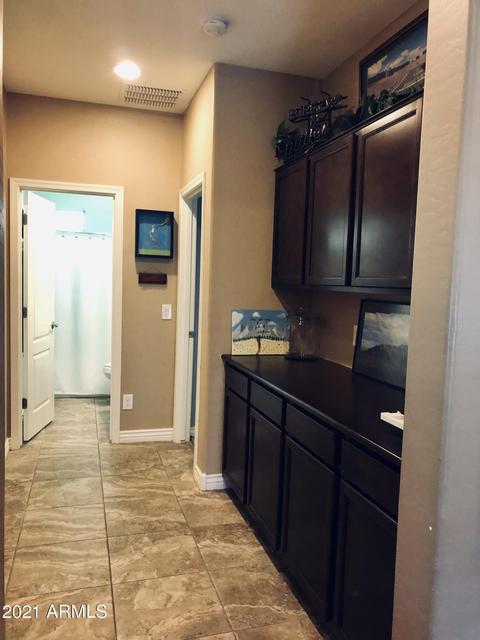 2745 E Gillcrest Rd, Gilbert, AZ 85298 photo 13