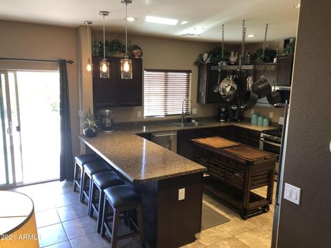 2745 E Gillcrest Rd, Gilbert, AZ 85298 photo 5