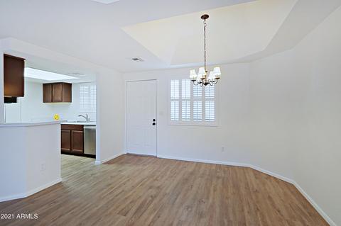 1352 E Highland Ave #120, Phoenix, AZ 85014 photo 9
