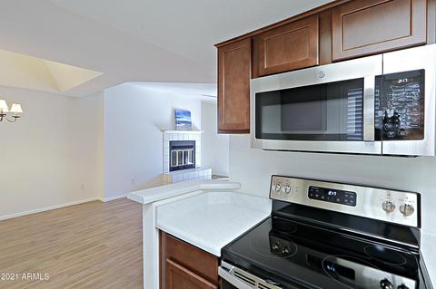 1352 E Highland Ave #120, Phoenix, AZ 85014 photo 8