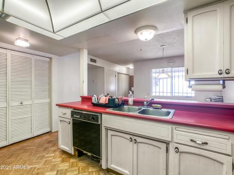 5654 N 12th St, Phoenix, AZ 85014 photo 29