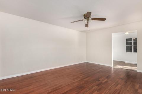 2924 E Avalon Dr, Phoenix, AZ 85016 photo 4
