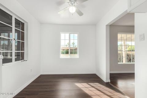 2924 E Avalon Dr, Phoenix, AZ 85016 photo 8
