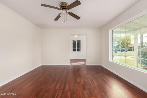 2924 E Avalon Dr, Phoenix, AZ 85016 photo 5