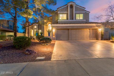 3521 E Rockledge Rd, Phoenix, AZ 85044 photo 1