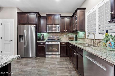 3728 E Matthew Dr, Phoenix, AZ 85050 photo 6