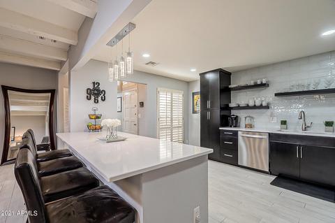 1646 E Borghese Pl, Phoenix, AZ 85016 photo 2