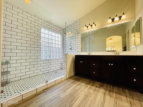 279 E Mesquite St, Gilbert, AZ 85296 photo 9