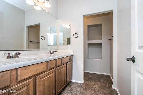 983 E Narrowleaf Ct, Gilbert, AZ 85298 photo 26