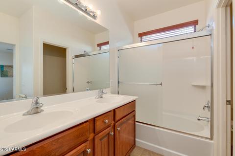 3348 E Ravenswood Dr, Gilbert, AZ 85298 photo 19