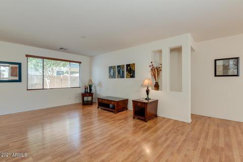 3348 E Ravenswood Dr, Gilbert, AZ 85298 photo 8